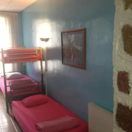 Faubourg Montmartre Hostal Niza